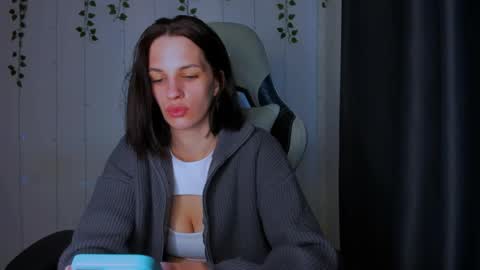Snapshot of karla_lim chatting on 05-18-26, 07:14 karla_lim online show from 05-18-26, 07:14