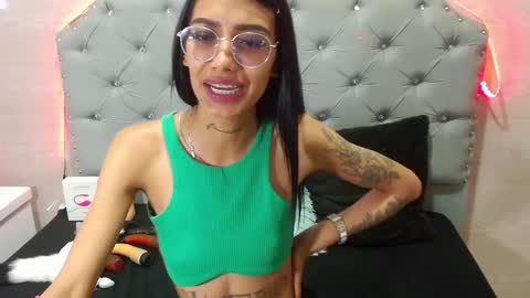 Snapshot of karla_slutskinny chatting on 02-19-25, 08:44 karla_slutskinny online show from 02-19-25, 08:44