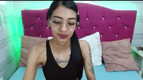 Snapshot of karla_slutskinny chatting on 02-28-25, 03:48 karla_slutskinny online show from 02-28-25, 03:48