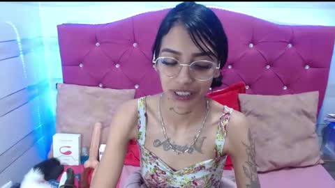 Snapshot of karla_slutskinny chatting on 03-04-25, 08:02 karla_slutskinny online show from 03-04-25, 08:02