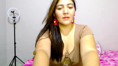 Snapshot of karla_sweet_18 chatting on 01-07-26, 09:28 NEW online show from 01-07-26, 09:28