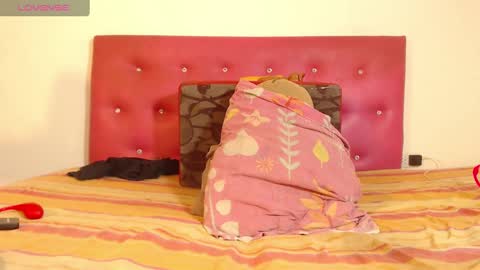 DAHIANA online show from 12-20-24, 10:16