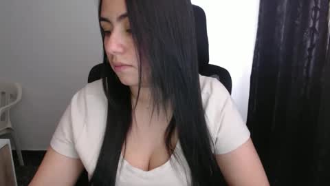 Karla Giraldo online show from 02-18-26, 07:10