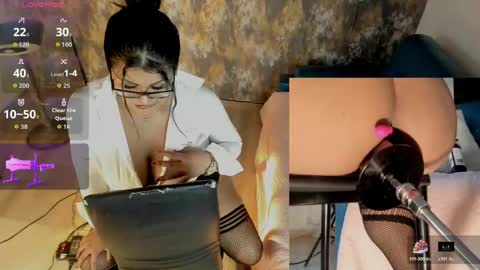 Snapshot of karlamoorex chatting on 04-30-26, 12:22 KARLA online show from 04-30-26, 12:22