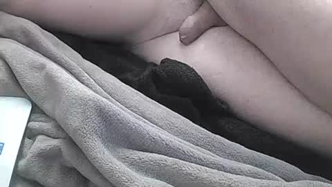 Snapshot of karledgar33 chatting on 01-27-25, 07:24 Karl online show from 01-27-25, 07:24