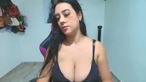 Karlee   online show from 03-18-26, 02:15