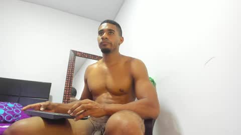 Snapshot of karljensen33 chatting on 01-14-25, 09:09 karlgenjen online show from 01-14-25, 09:09