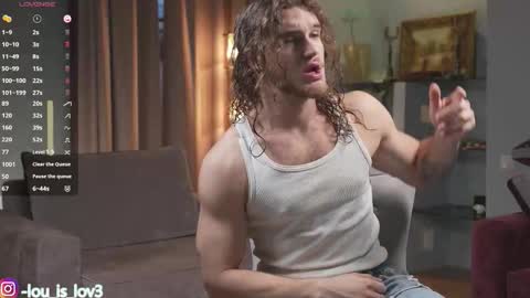 Karlos and Louis online show from 09-28-25, 03:45