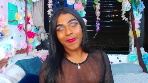 KARLY.  online show from 03-05-25, 06:23