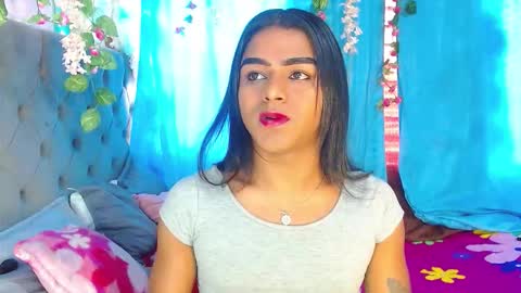 KARLY.  online show from 10-02-25, 11:17