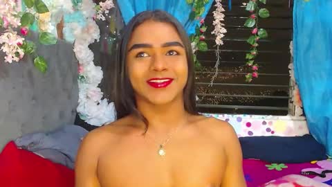 KARLY.  online show from 10-05-25, 08:01