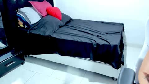 karly. online show from 03-28-26, 01:16