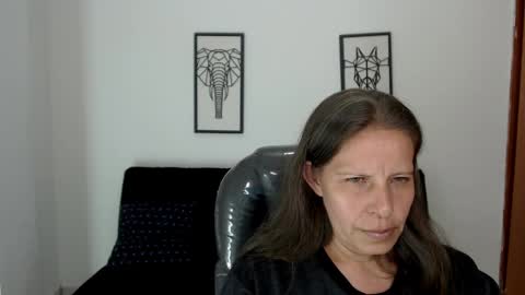 Snapshot of karlye_hot chatting on 01-03-25, 03:38 KARLYE online show from 01-03-25, 03:38