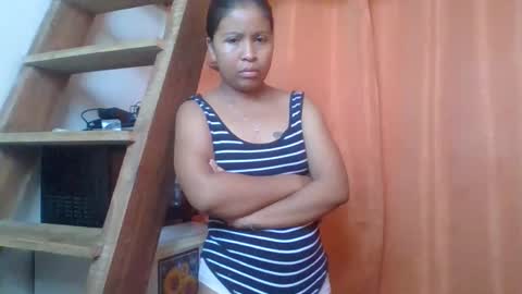 Snapshot of karmellah chatting on 03-19-26, 10:19 Karmellah online show from 03-19-26, 10:19