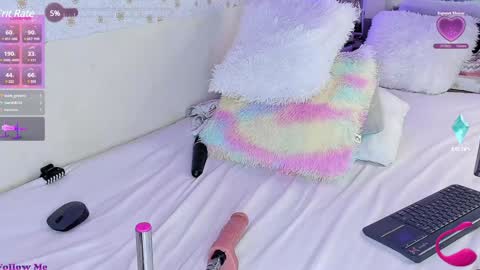 Snapshot of karol2023 chatting on 01-12-25, 10:54 Karol online show from 01-12-25, 10:54