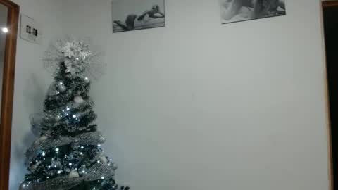 karol28g online show from 12-03-24, 12:13