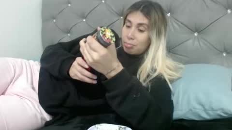 karol28g online show from 12-25-24, 11:42