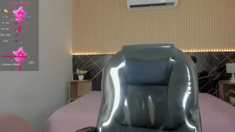 karol_cortes online show from 06-24-26, 12:15
