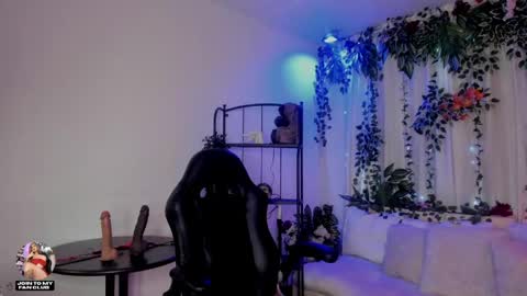  karol  online show from 04-30-26, 12:55