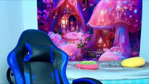    online show from 09-30-25, 12:32