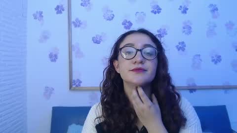 Snapshot of karol_prescot chatting on 04-17-26, 01:58 Karol online show from 04-17-26, 01:58