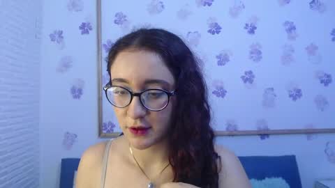 Snapshot of karol_prescot chatting on 05-11-26, 04:15 Karol online show from 05-11-26, 04:15