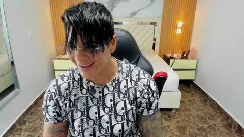 Karol and Luna online show from 04-30-26, 12:44