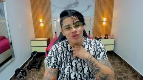 Karol and Luna online show from 05-11-26, 08:28