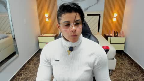 Karol and Luna online show from 05-12-26, 07:55
