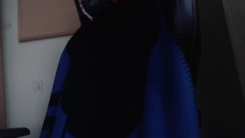 Karol  online show from 12-15-25, 02:21