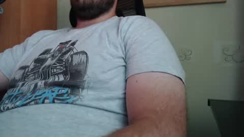 Snapshot of karolhorny96 chatting on 06-28-26, 01:17 Karol online show from 06-28-26, 01:17