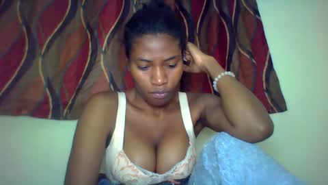 karoliee online show from 07-05-26, 04:47