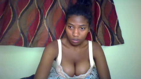 karoliee online show from 07-06-26, 03:14