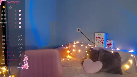 Kira online show from 03-31-26, 02:13