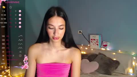 Snapshot of karolina_hottie_ chatting on 07-04-26, 02:18 Kira online show from 07-04-26, 02:18