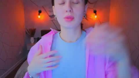 Karolina online show from 04-05-26, 01:14