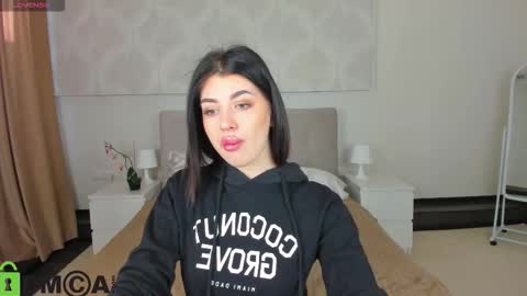 Karolina online show from 02-04-26, 07:47