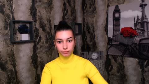 Karolina online show from 12-25-24, 07:34