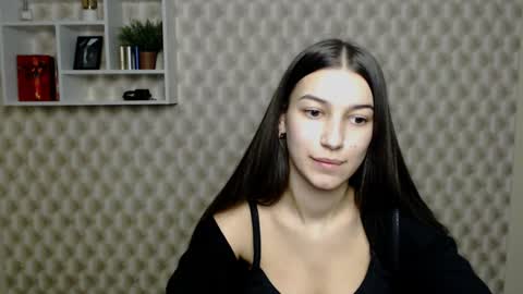 Karolina online show from 12-27-24, 10:37