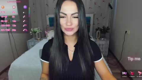 Karolina online show from 05-06-26, 05:35