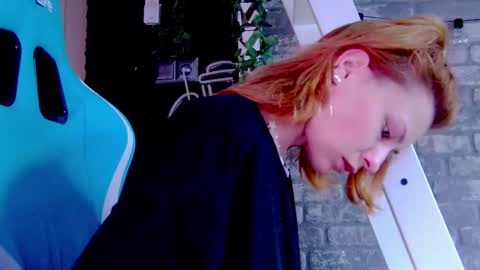 karoline121 online show from 03-10-25, 03:41