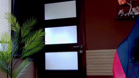 karoline121 online show from 12-21-25, 10:11