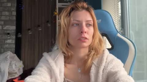 karoline121 online show from 02-15-26, 07:51