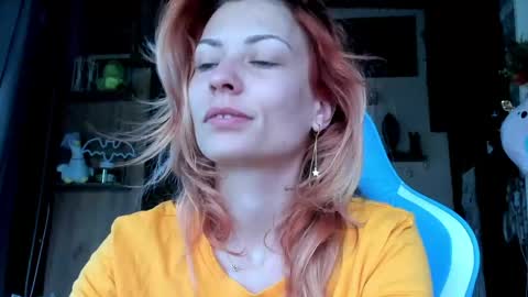 karoline121 online show from 05-01-26, 04:06