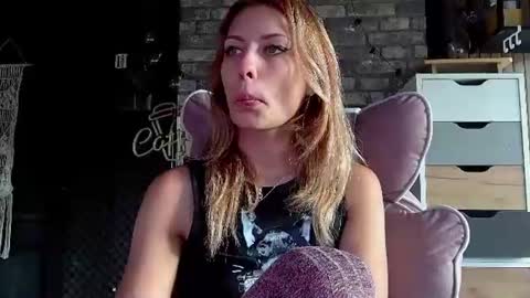 karoline121 online show from 07-22-26, 05:05