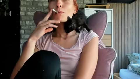 karoline121 online show from 07-28-26, 05:03