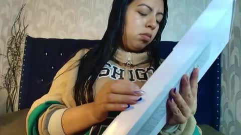 Snapshot of karolineburnx chatting on 02-15-26, 03:03 Isa online show from 02-15-26, 03:03