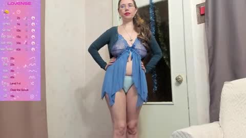 Karoline online show from 01-11-25, 01:11