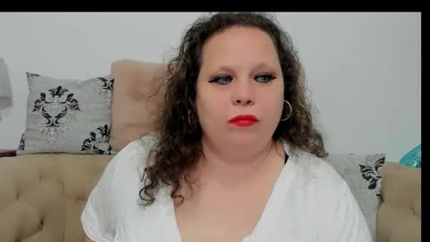 KarolineJoyy online show from 04-01-26, 07:11