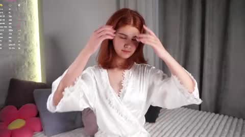lina online show from 08-08-26, 01:13